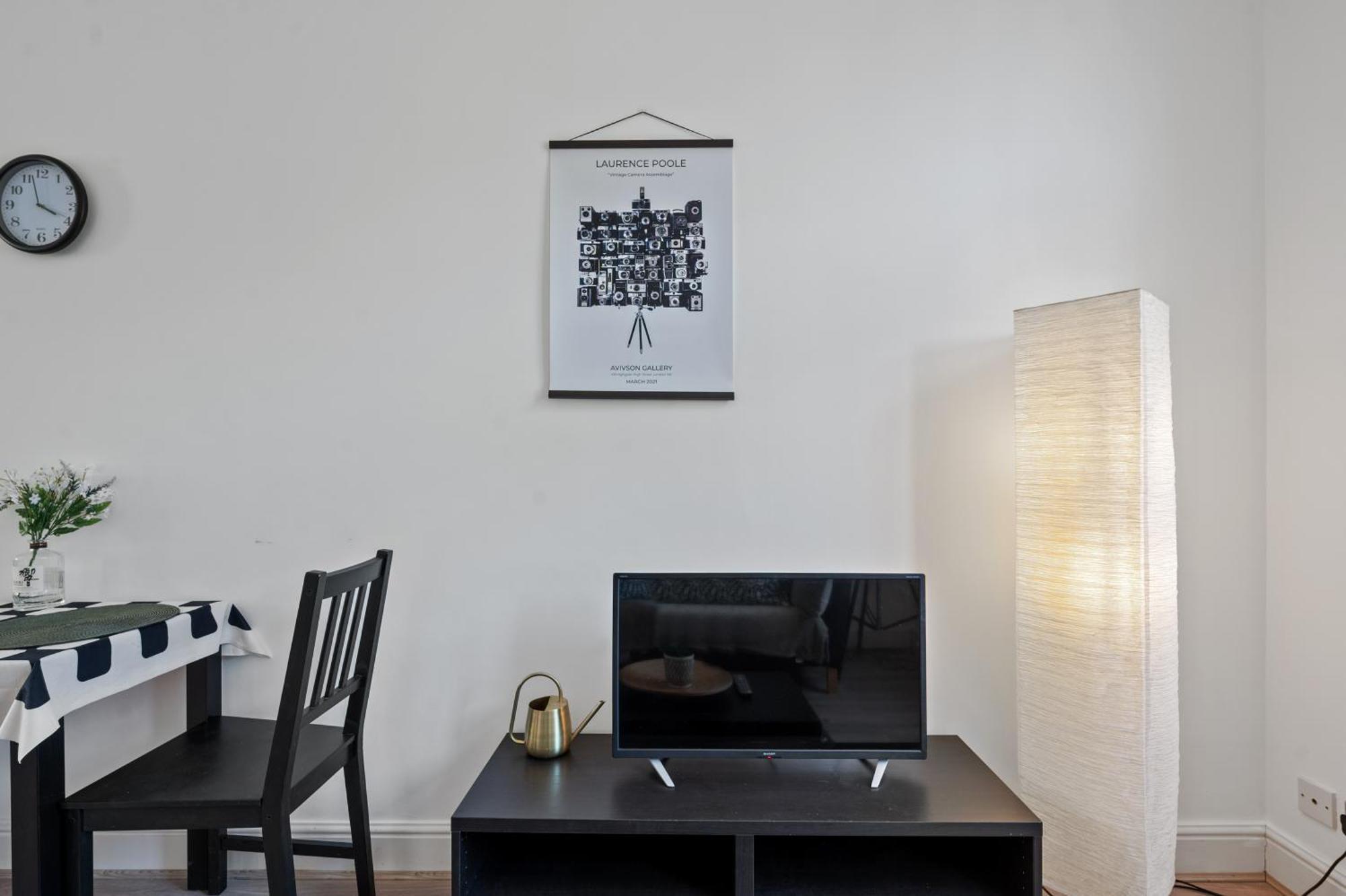One-Bed Flat, Kensington, Bank Payment To The Host Within 24H From The Reservation Apartment London Luaran gambar